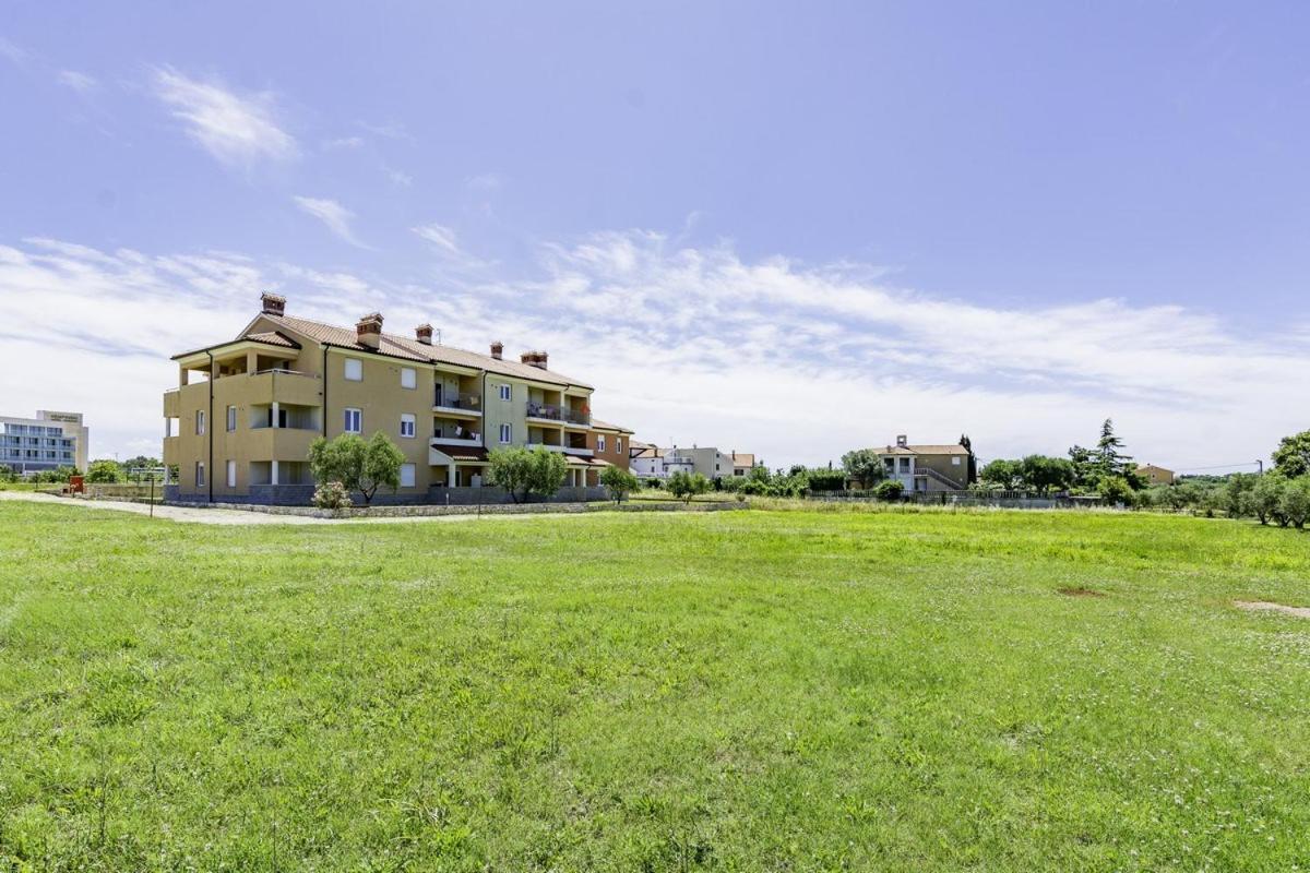 Apartments Monte Rosso Savudrija Extérieur photo